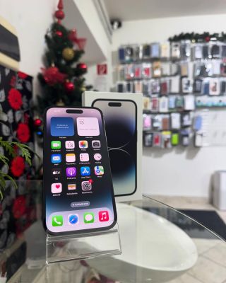 🤩iPhone 14 PRO 256GB 🤩 kapacita baterie : 85% zaruka : 6/25 Stav : minimalne znamky pouzivania balenie : komplet original...
